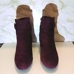 Kelly and Katie Tessano booties size 8.5 in Bourdeaux